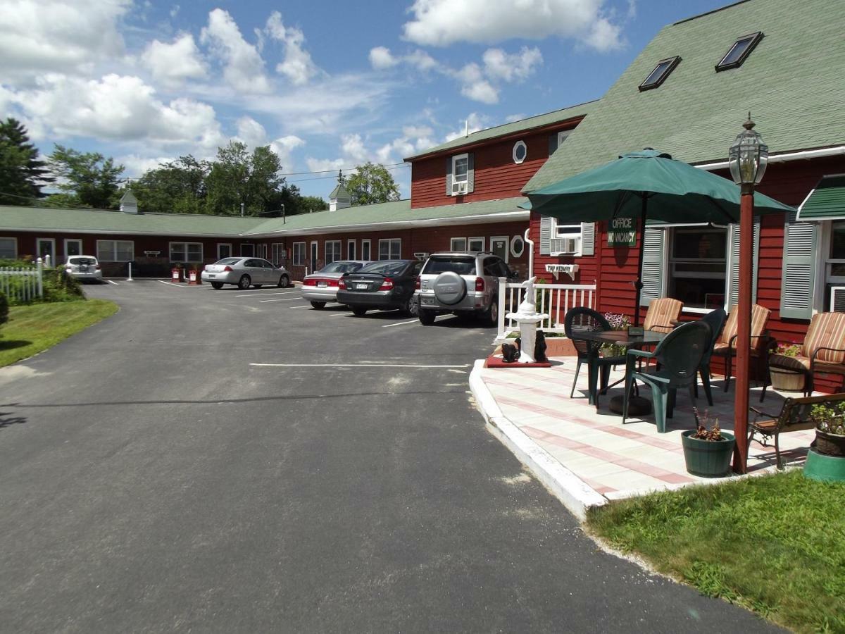 Midway Lodging Cornish 외부 사진